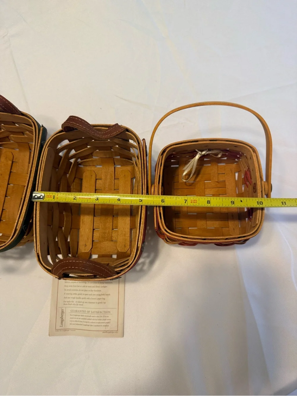 VTG 2000-2006 Longaberger woven Holiday baskets (3) w/protective liners